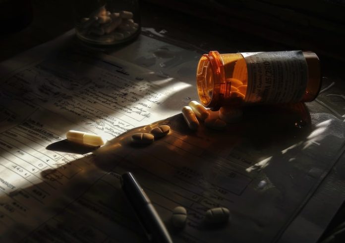 pills-dark-environment_23-2151438418
